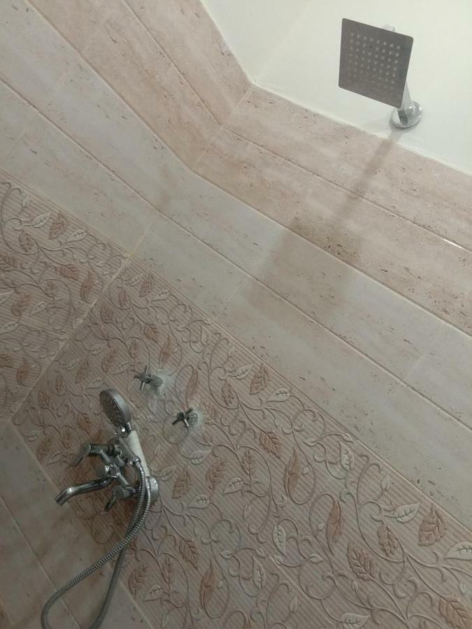 Oscar Banquet And Hotel Kālka المظهر الخارجي الصورة